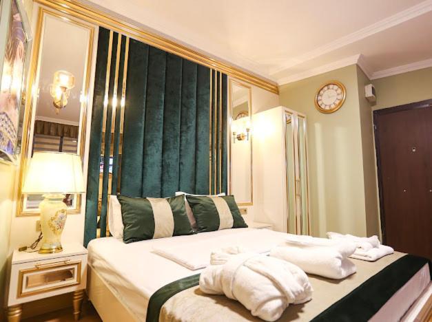 Whitemoon Hotel Suites Taksim Provincia di Provincia di Istanbul Esterno foto